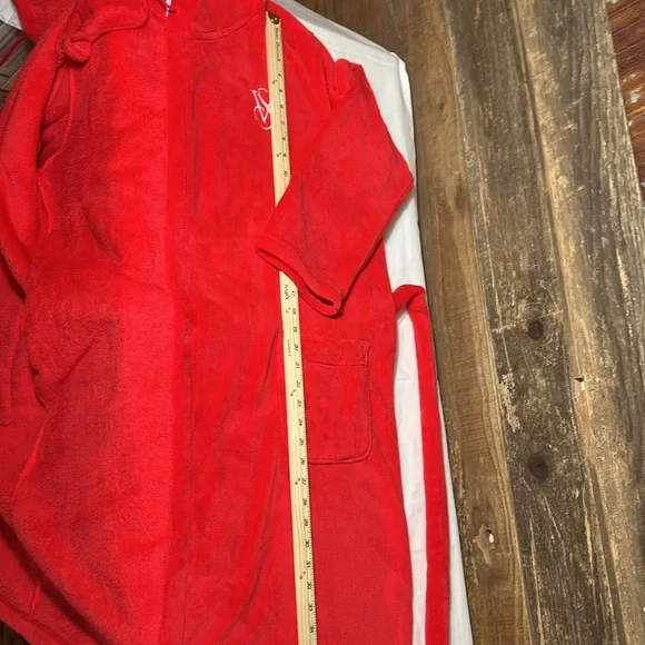 Red Hooded Plush Victoria Secret monogrammed VS Robe. Size Large - Picture 10 of 10